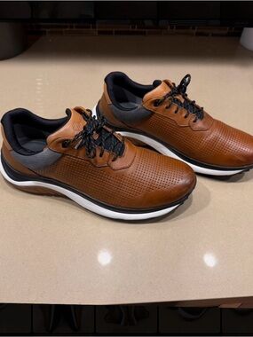 Johnston & Murphy Men's Tan Brown Perforated Leather Sneakers